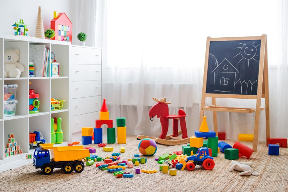 How do you clean a cluttered kids room