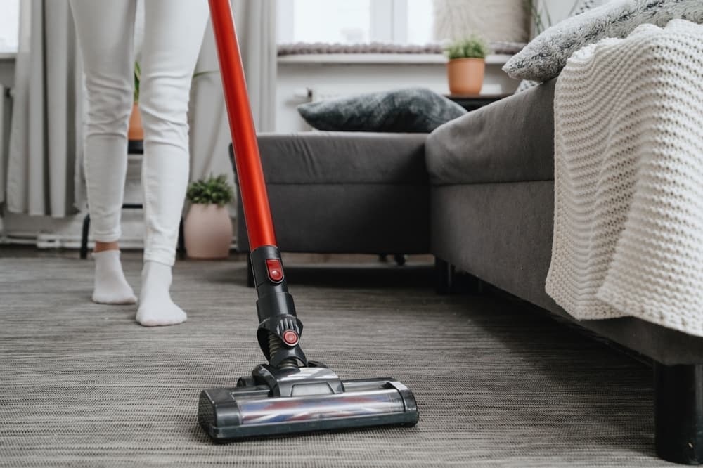 How to keep small spaces clean